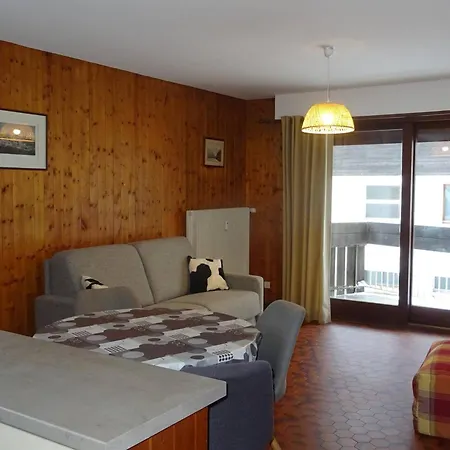 T2 Lumineux Pour 5 Pers, 300m Des Commerces, Avec Balcon Et Box A Skis - - Fr-1-802-81 Apartment